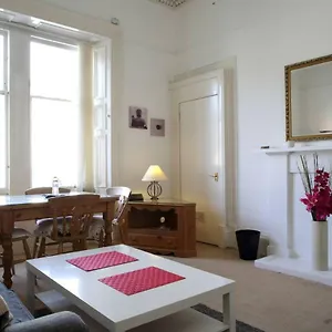  Apartment Grindlay Street