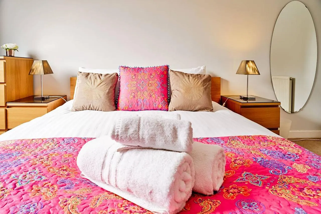 Joivy Bright Royal Mile Apartment Edinburgh United Kingdom